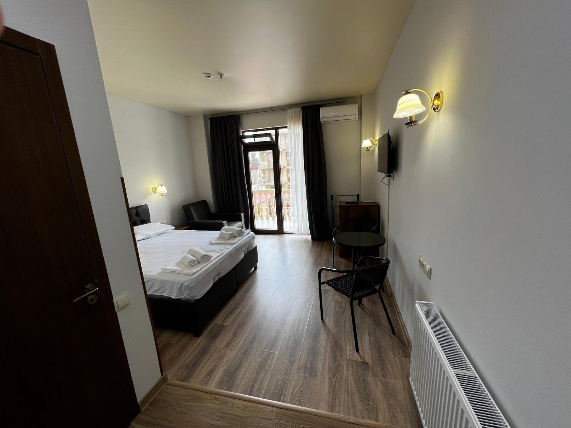 Majestic Hotel Kobuleti Kültér fotó