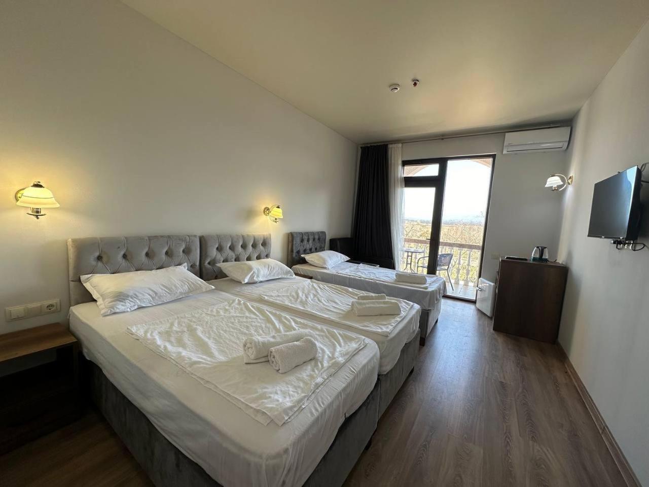 Majestic Hotel Kobuleti Kültér fotó